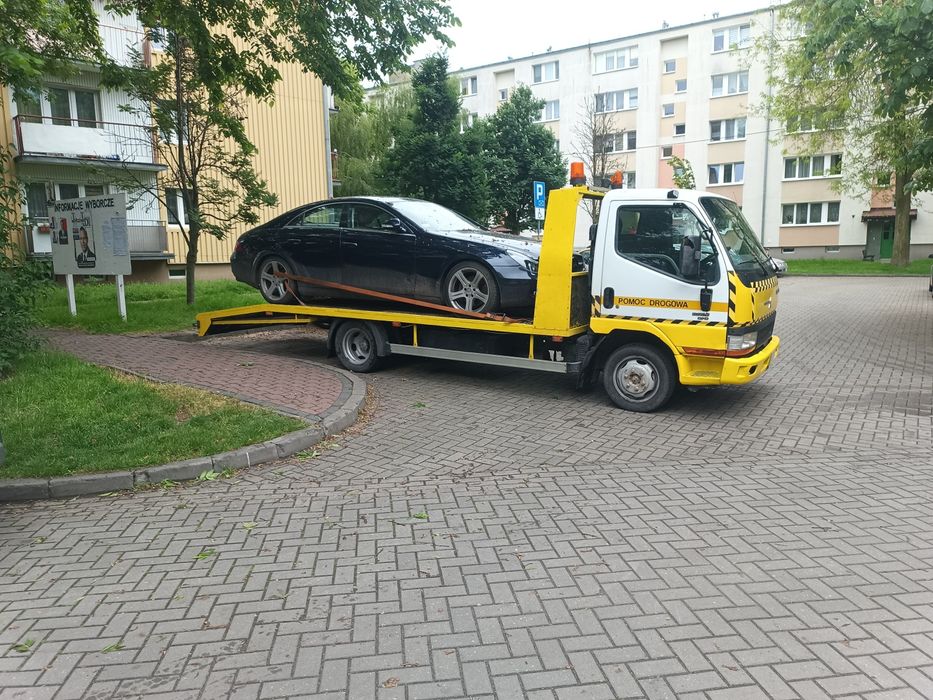 Laweta/Autolaweta/Pomoc drogowa/ PUŁAWY, ZWOLEŃ
