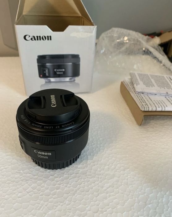 Canon EF 50mm STM