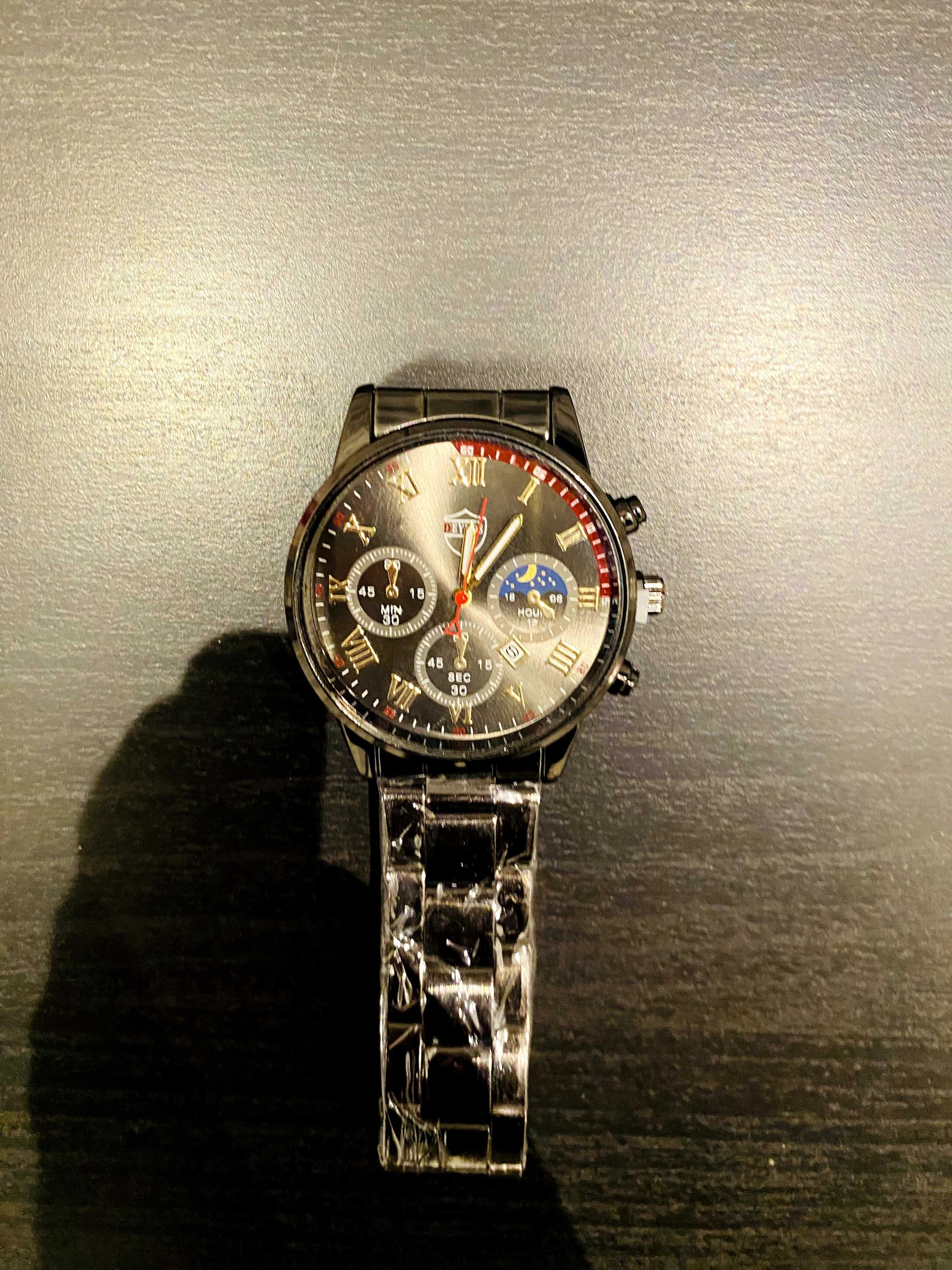 Men's luxury watch