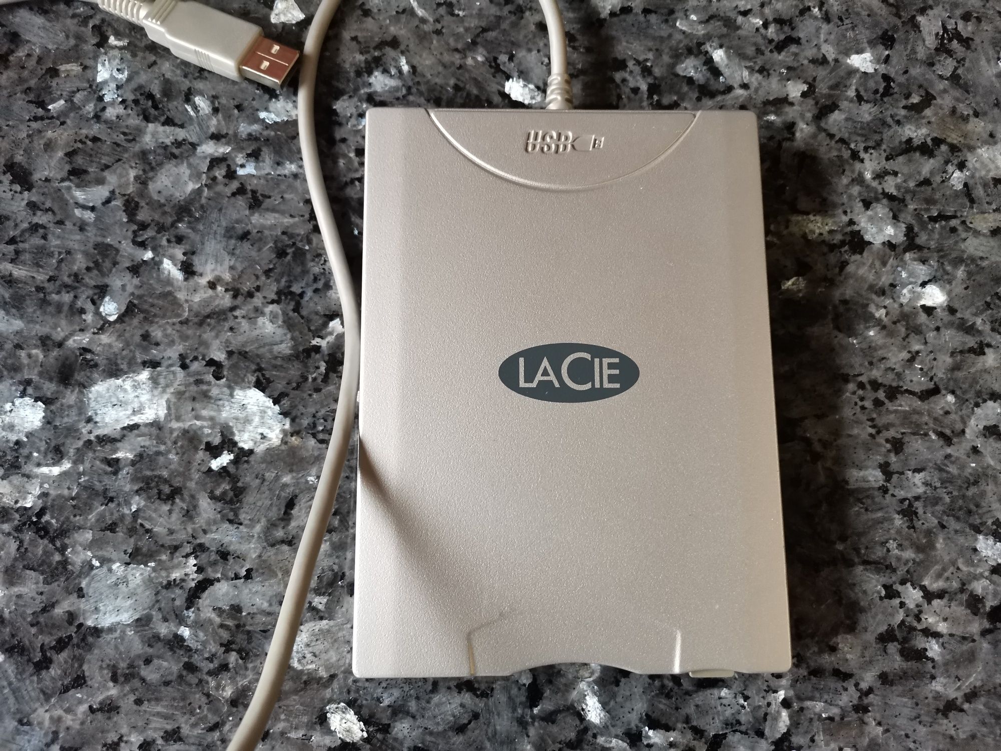LACIE Pocket USB FDD. Zewnętrzny napęd dyskietek