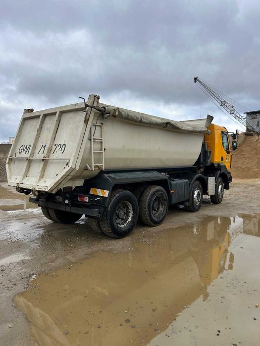 Samochód ciężarowy RENAULT WYWROTKA  2008 r.  8x4