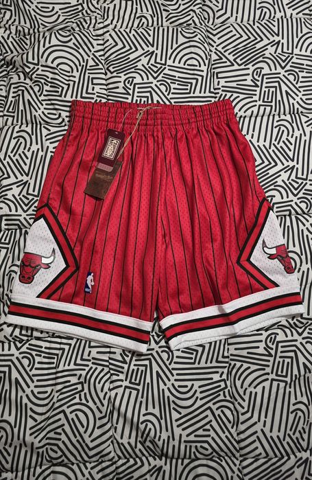 Calções Reload Swingman Chicago Bulls Mitchell & Ness 95/96