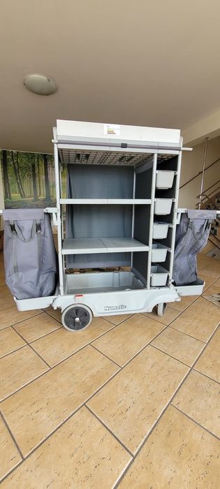 Wózek hotelowy Numatic