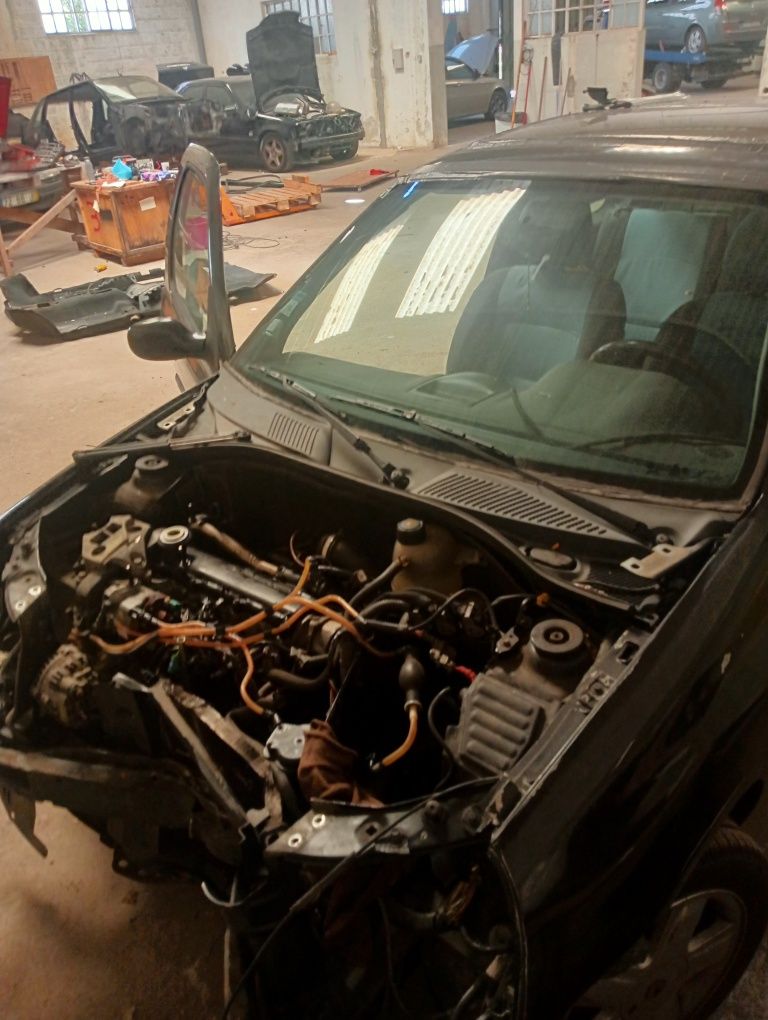Peças Renault Clio dci 2002