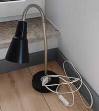 Czarna lampka biurkowa Kvart Ikea