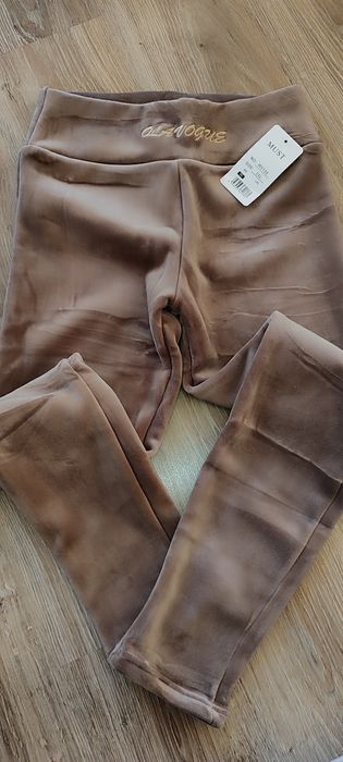 Spodnie welurowe ciepłe ocieplane