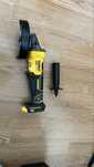 Акамуляторна шліфмашина DeWalt DCG 416 FLEX VOLT 20V Max