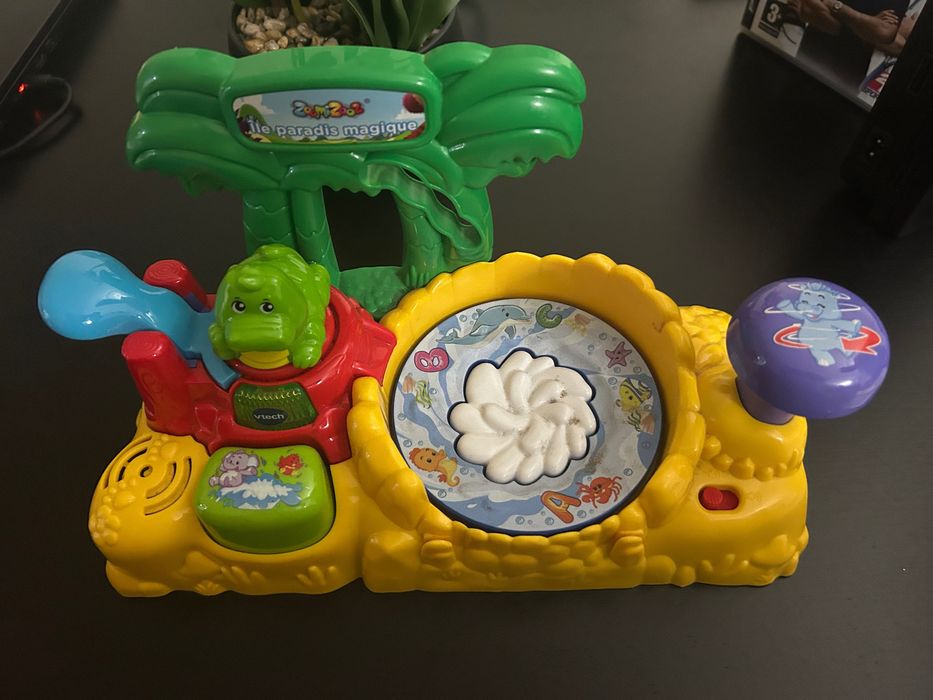 Brinquedo interativo V-Tech idioma Francês ilha mágica