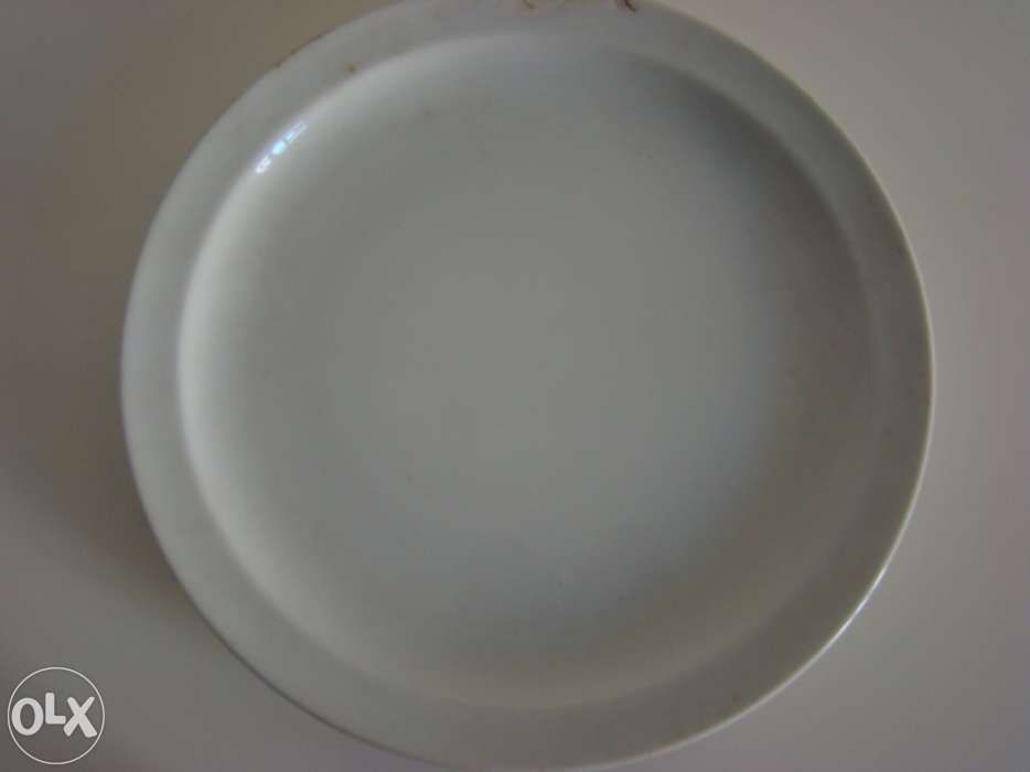 Prato VINTAGE em cerâmica portuguesa