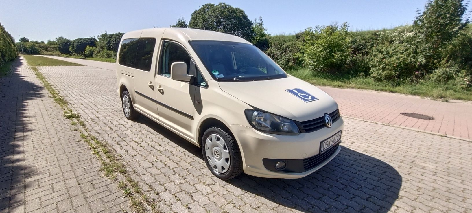 VW caddy Maxi do przewozu osób niepełnosprawnych