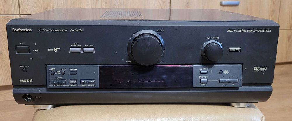 Technics SA-DX750 amplituner niekompletny uszkodzony