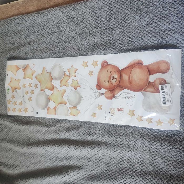 Nowa super duża naklejka