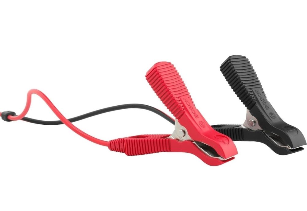 Зарядний пристрій для акумуляторів Bosch C70 12/24V 10A