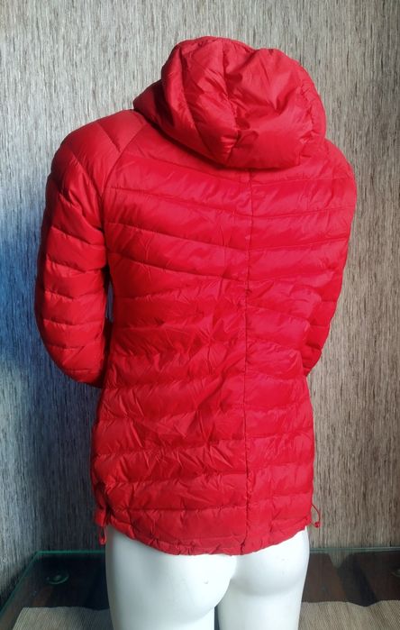 Kurtka puchowa Heldre czerwona r.XS