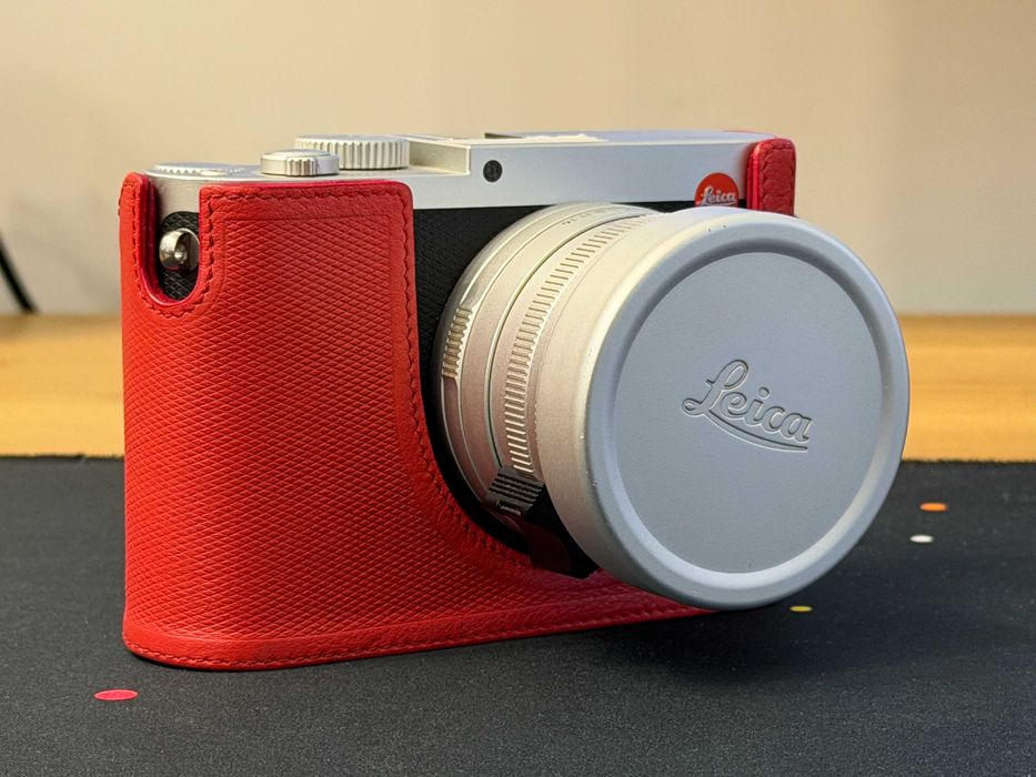 ‼️Christmas Sale‼️ Получехол Leica Q, кожа, красный