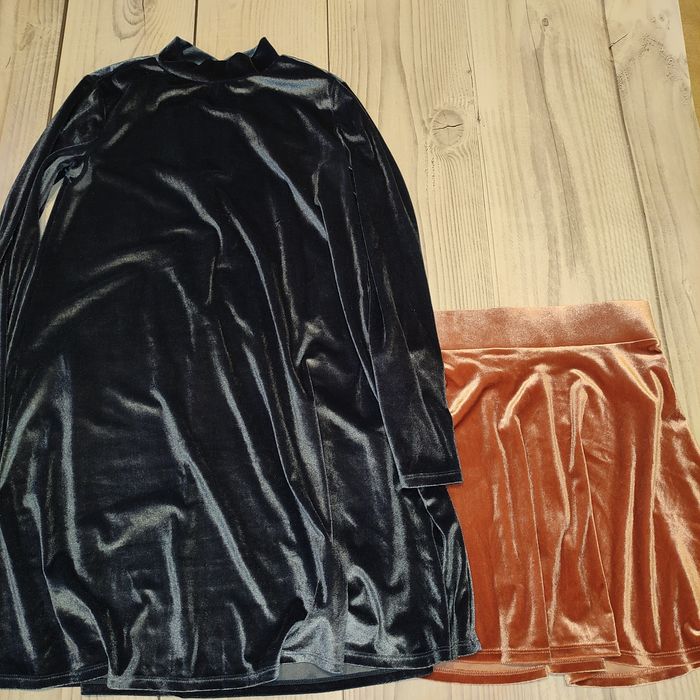 Платье,юбка  велюр Forever 21