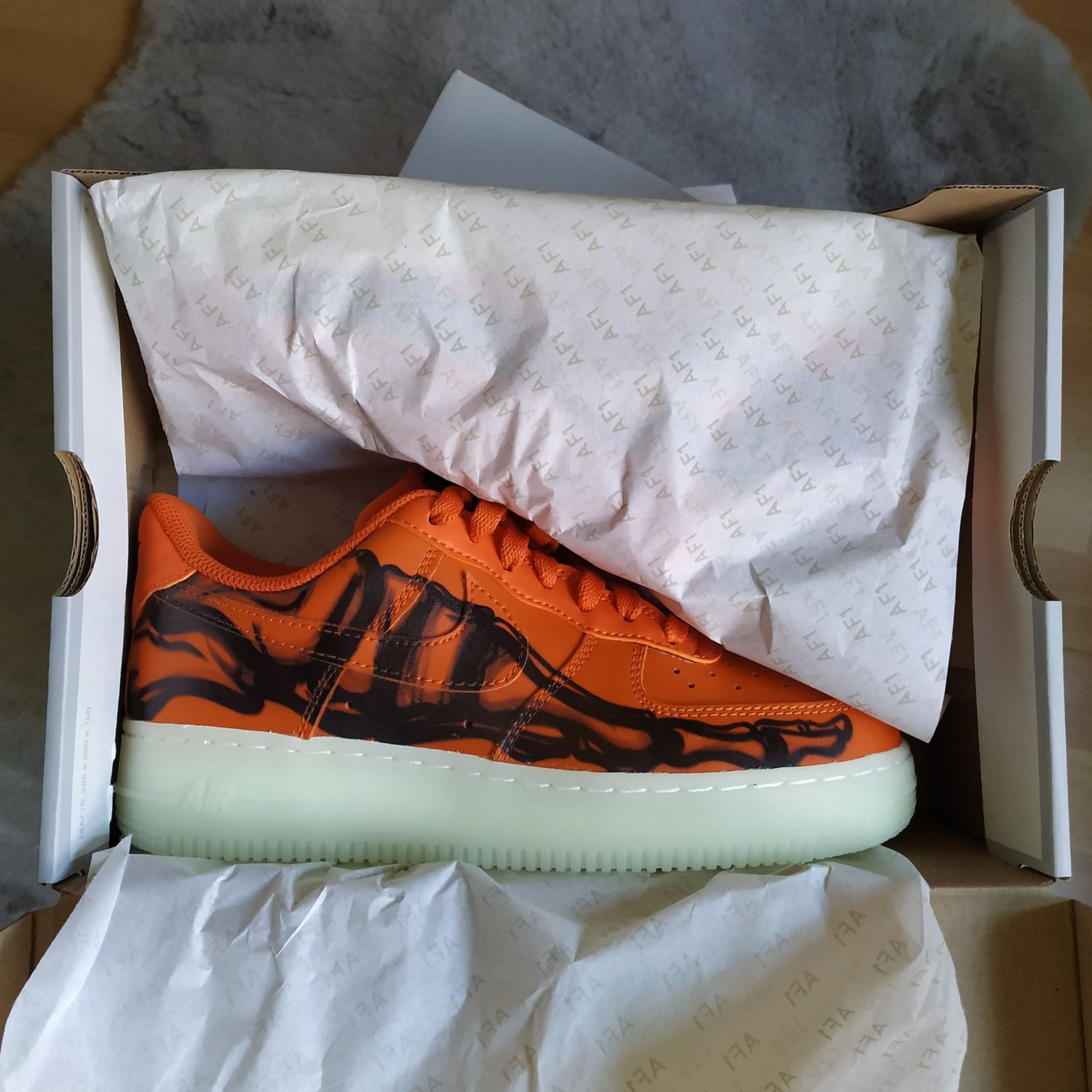 Buty Nike Air Force 1 `07 Skeleton Orange EU 37.5 US 5