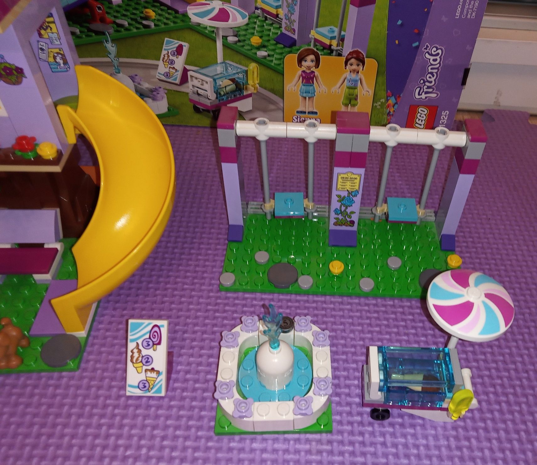 LEGO Friends 41325 Plac zabaw w Heartlake