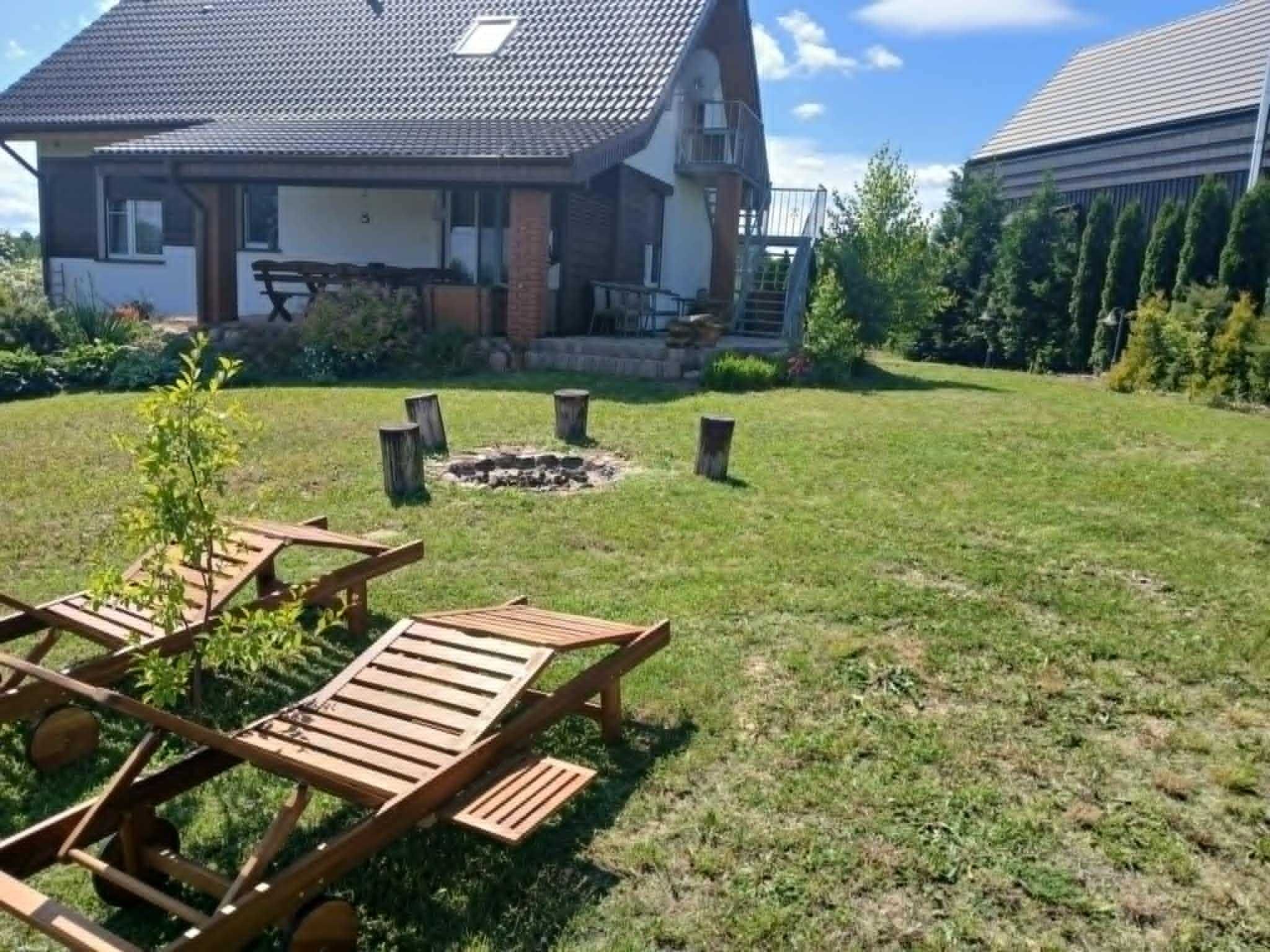 Apartament Gaj nad Jeziorem . Pokoje też  dla pracowników . Kajaki