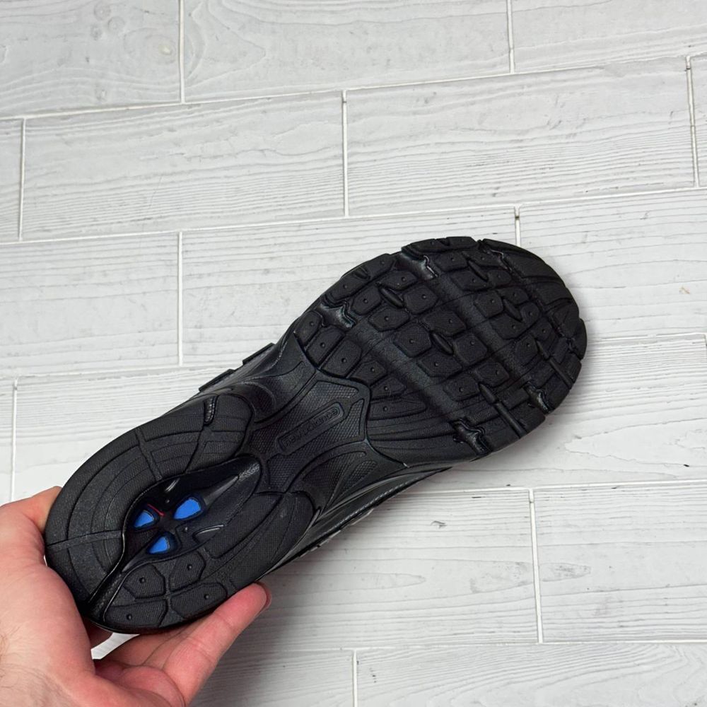 Чоловічі кросівки new balance 740