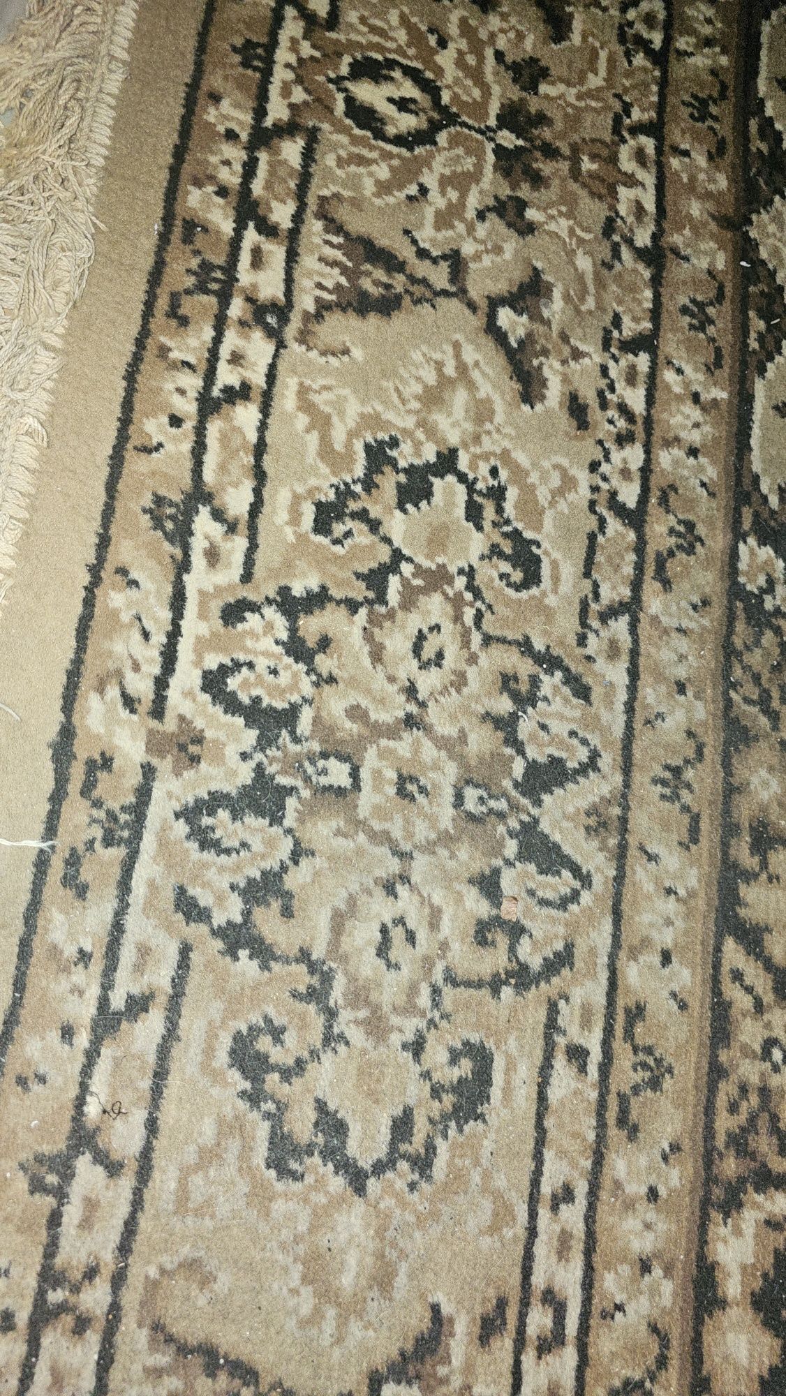 Dywan wełniany z wełny 190x 270 nie Perski