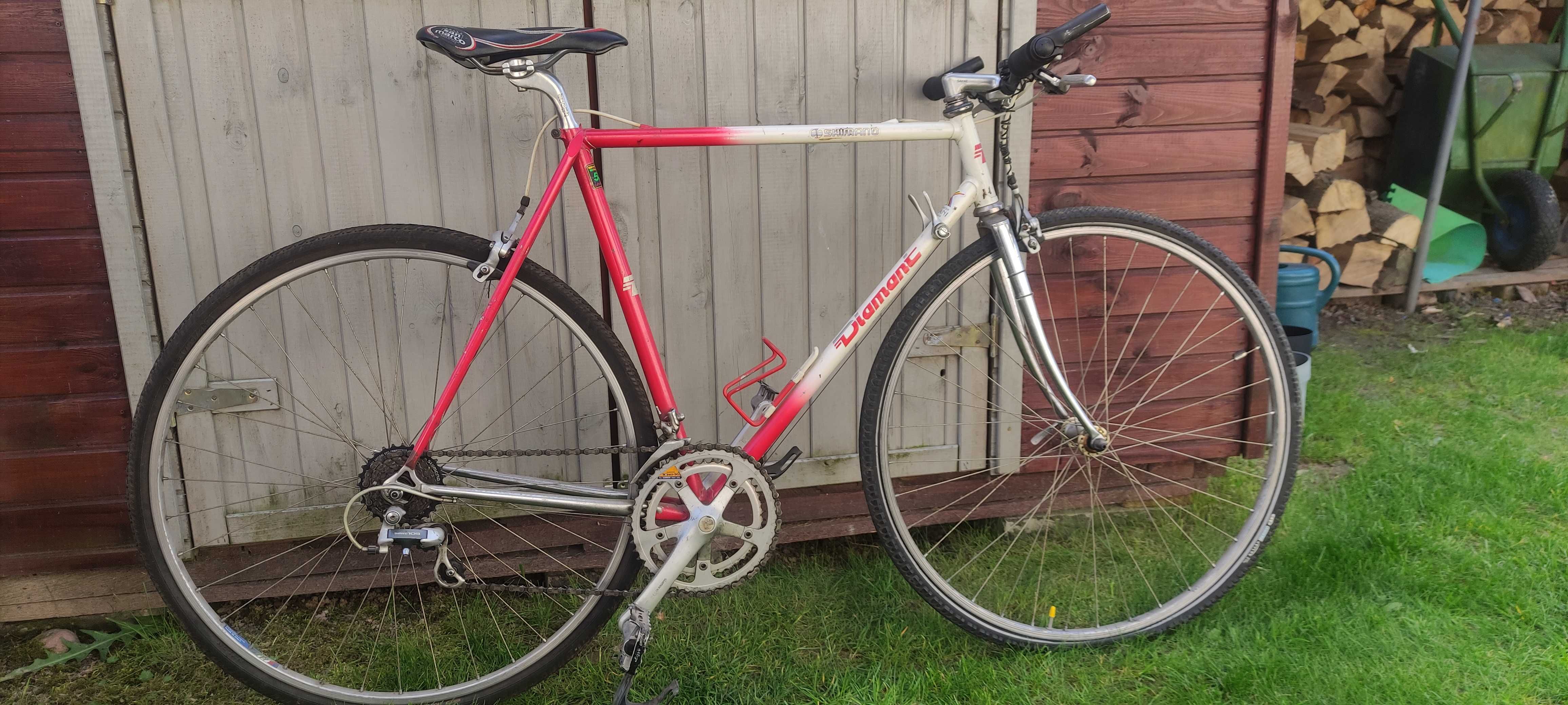 Rower szosowy Diamant - osprzęt Shimano 105