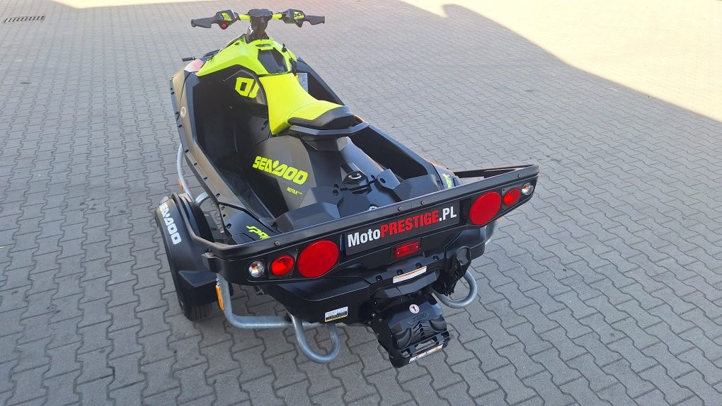 przyczepa podłodziowa BRP pod skuter wodny  Spark Click & Go Trailer