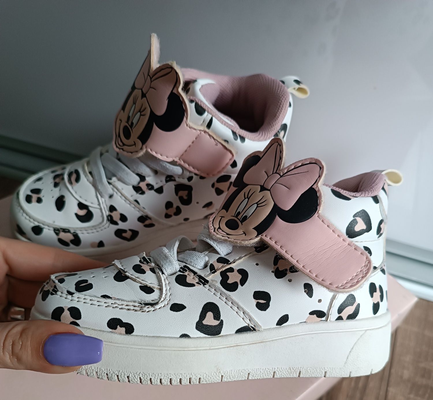 Sneakersy H&M dla dziewczynki myszka Minnie 24