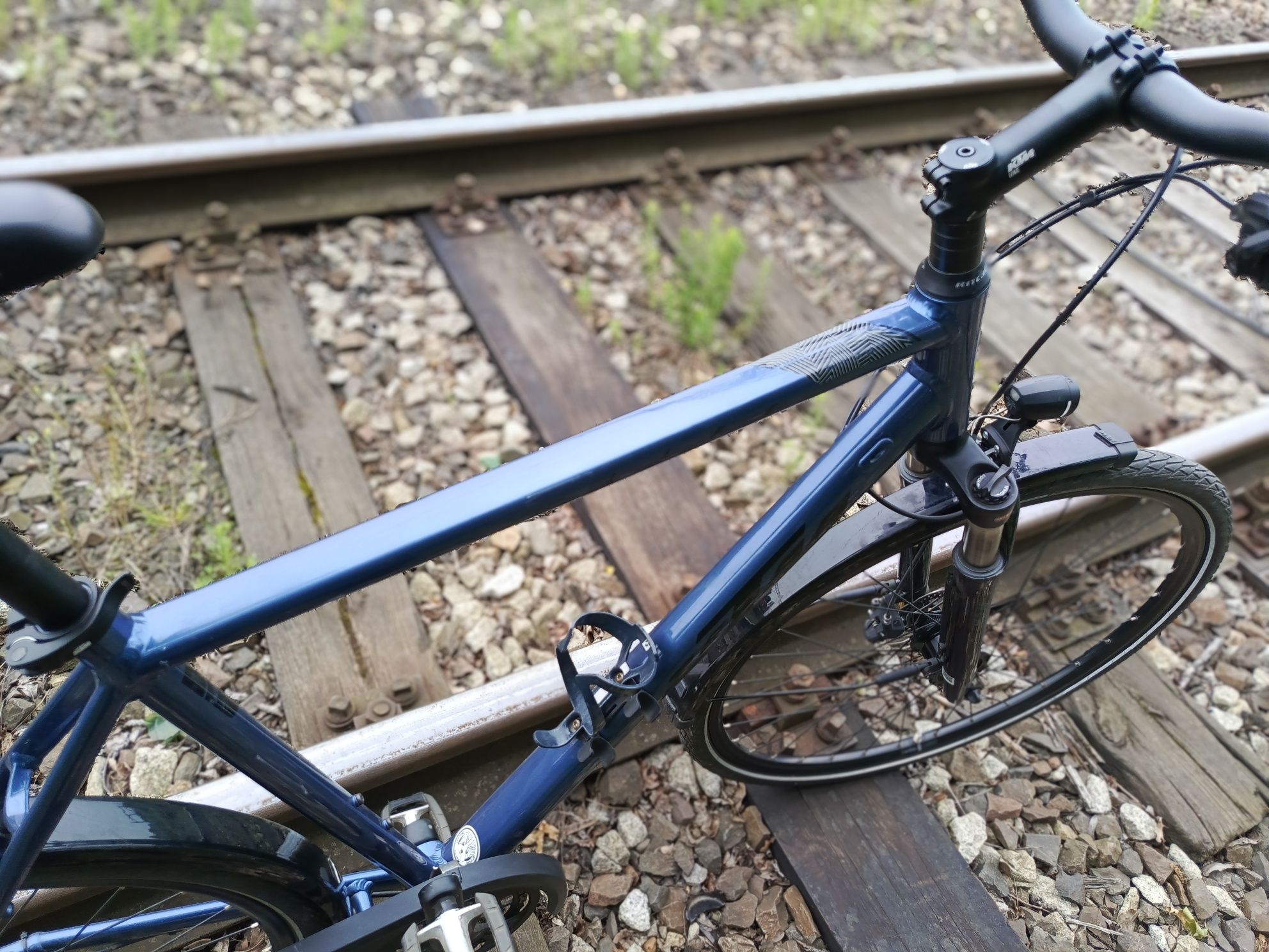 Rower trekkingowy KTM • SRAM • dynamo • hamulce hydrauliczne Shimano