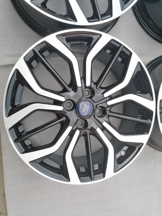 Alufelgi felgi 18" Ford  Fiesta ST 4x108 j nowe