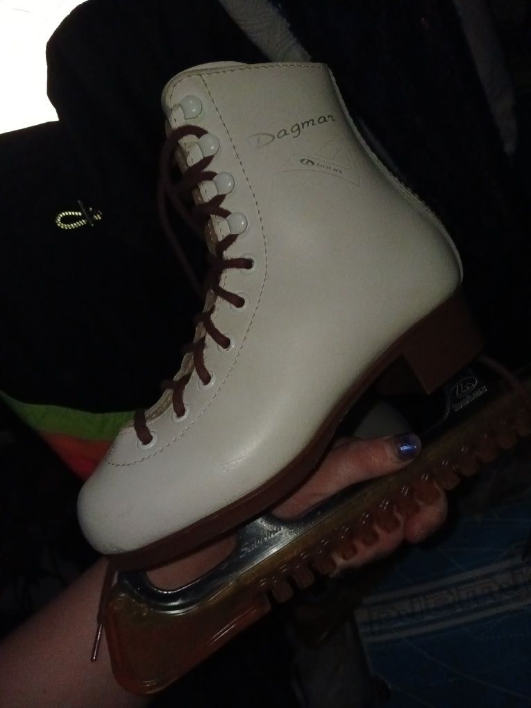 Коньки для фигурного катания BOTAS Dogmar Sabrina 33 р.