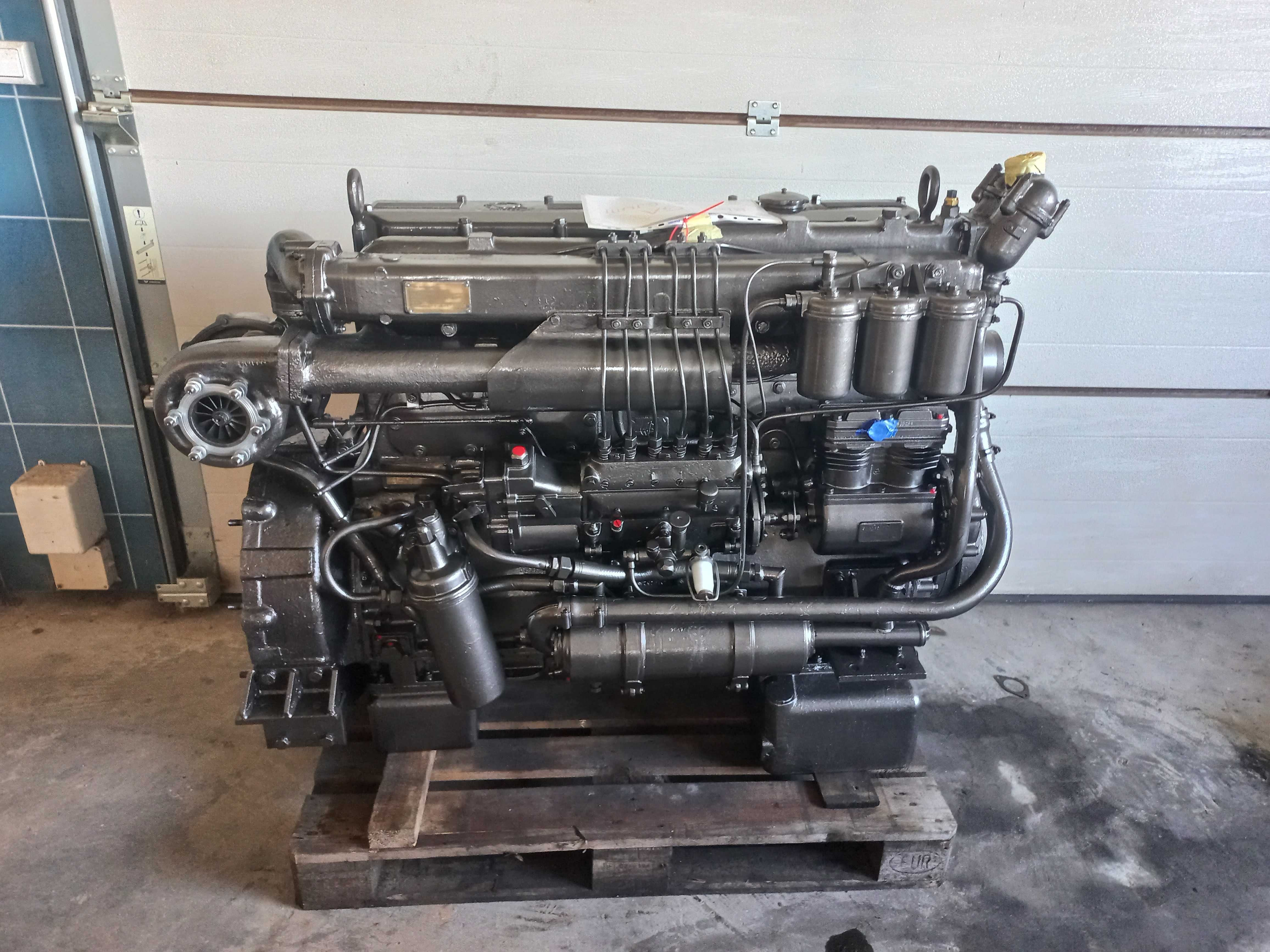 Silnik sw 680 turbo i zwykłe jelcz Ł34 Kutry rybackie bizon