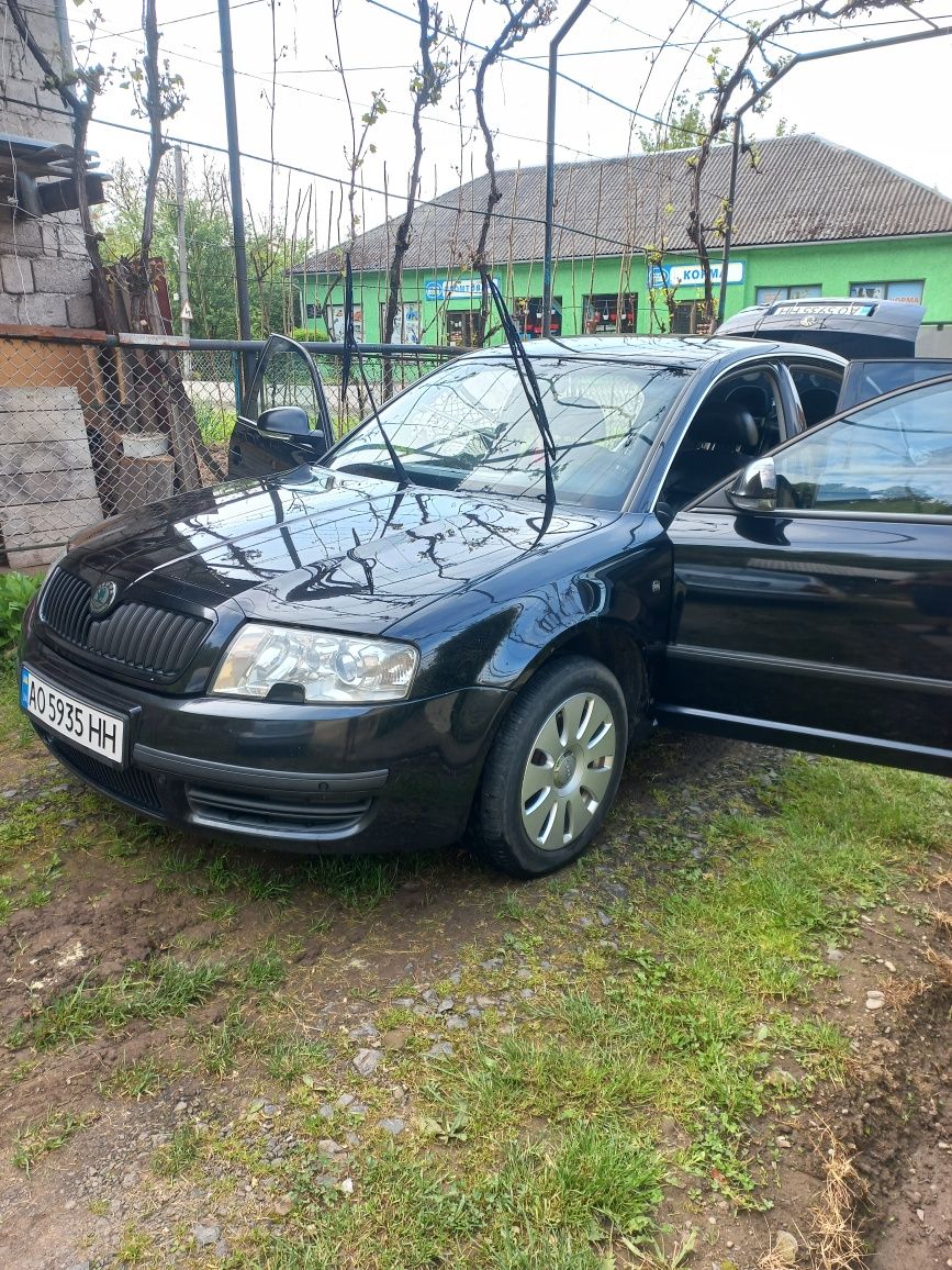Продам шкода суперб