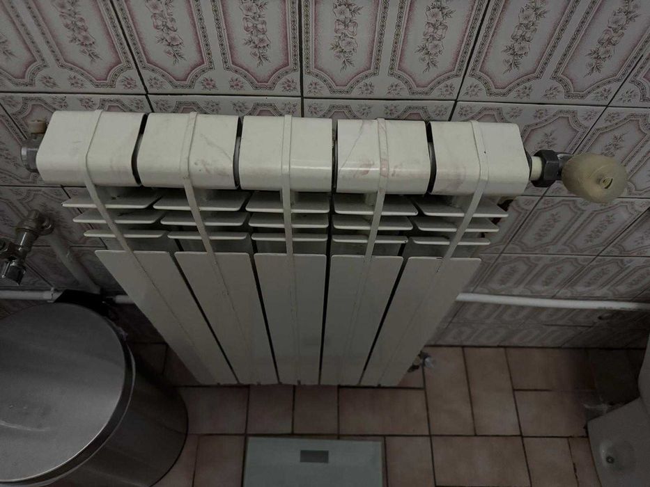 11 radiadores águas quente, Roca 690€