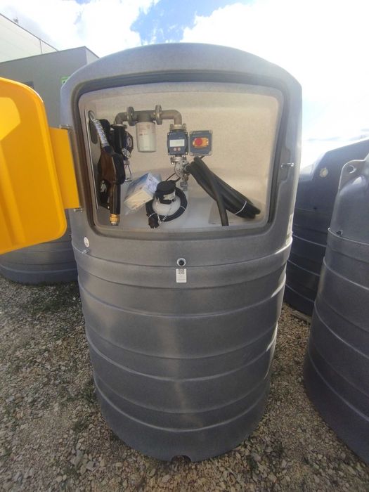 Zbiornik SWIMER 1500 l. + Licznik z Pamięcią 32 tankowań i wąż 8 m