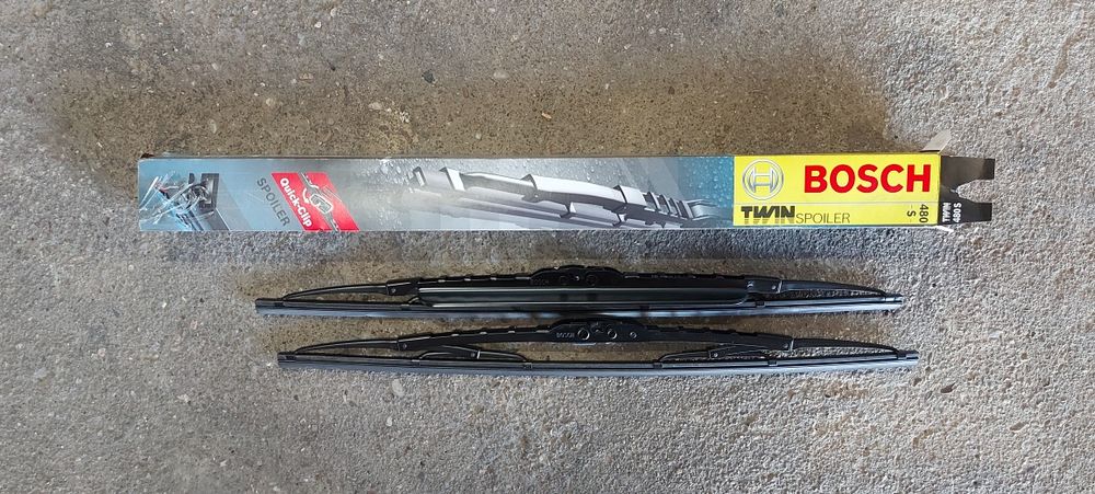 Pióro wycieraczki przedniej Bosch Twin Spojler 480S