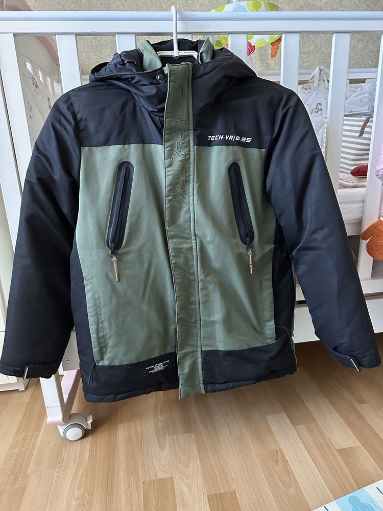 Зимова підліткова куртка на хлопця, 146 (11 років) розмір Reserved