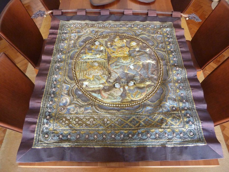 Quadro tailandês (Tailândia) trabalhado à mão (1,0m x 1,0m)