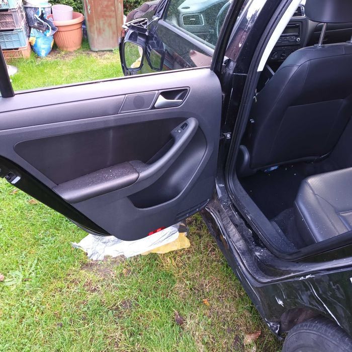 VW Jetta 1.8 benzyna , automat