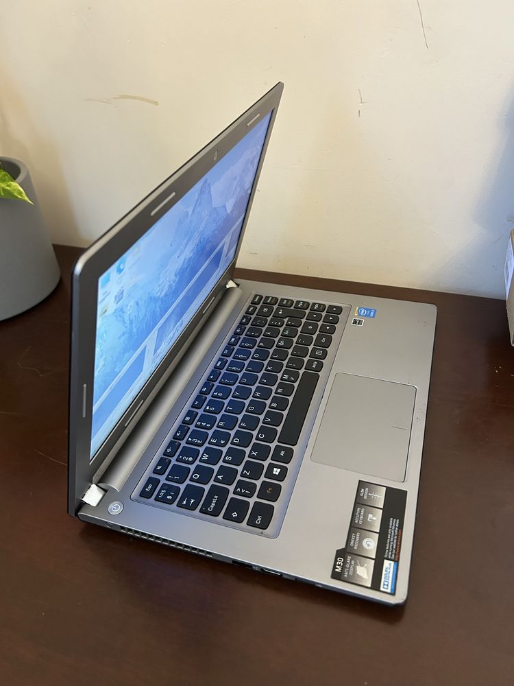 Tani Laptop Lenovo M30 14” cali- i5/8GB/Nowy SSD 512GB/bat.85%/Win11