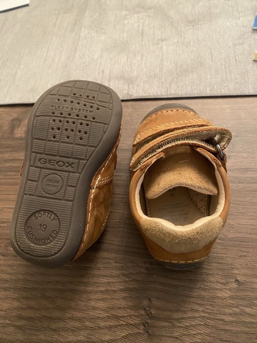 Botas Geox tamanho 19