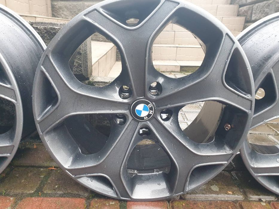 Диски BMW r18 5x120 9j Et40