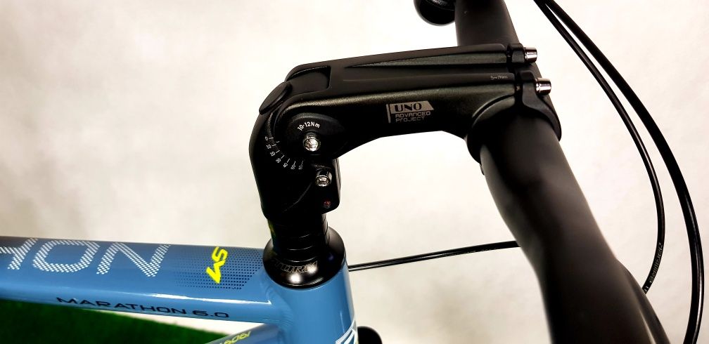 Rower Trekkingowy Alu 28" Shimano Alivio 3x8 Dynamo w kole Nowy Raty0%