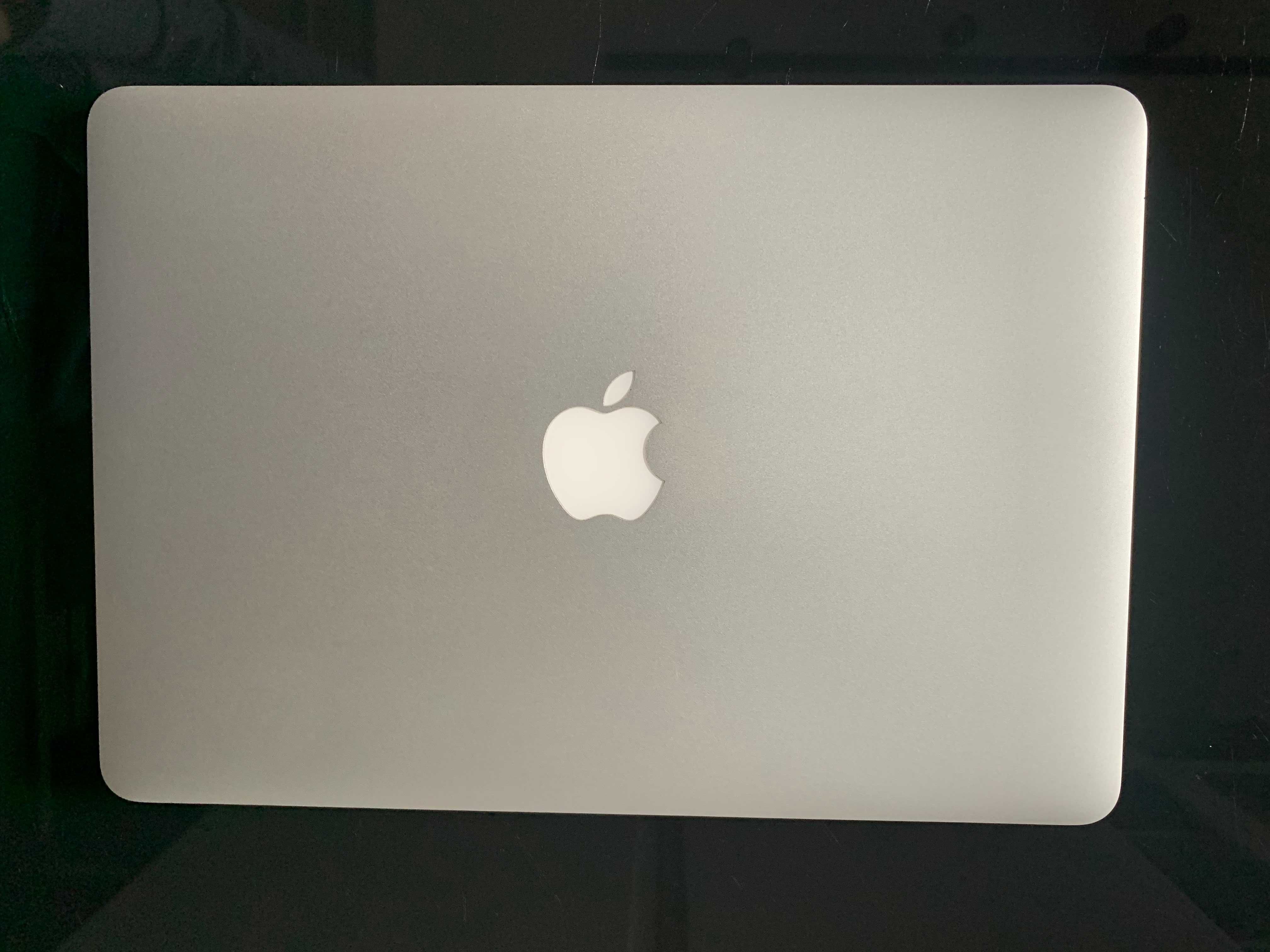 Apple Macbook Air 13, 2015 8GB/ 128GB A1466