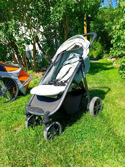 Wózek spacerowy Joie