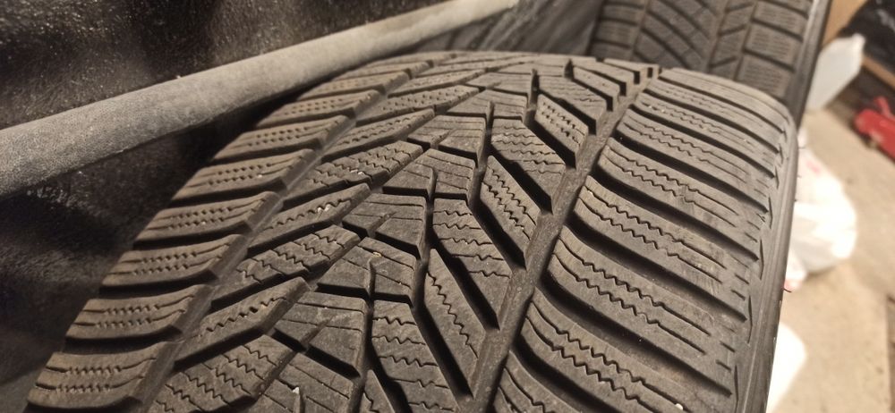 Opony zimowe 245/35 r19