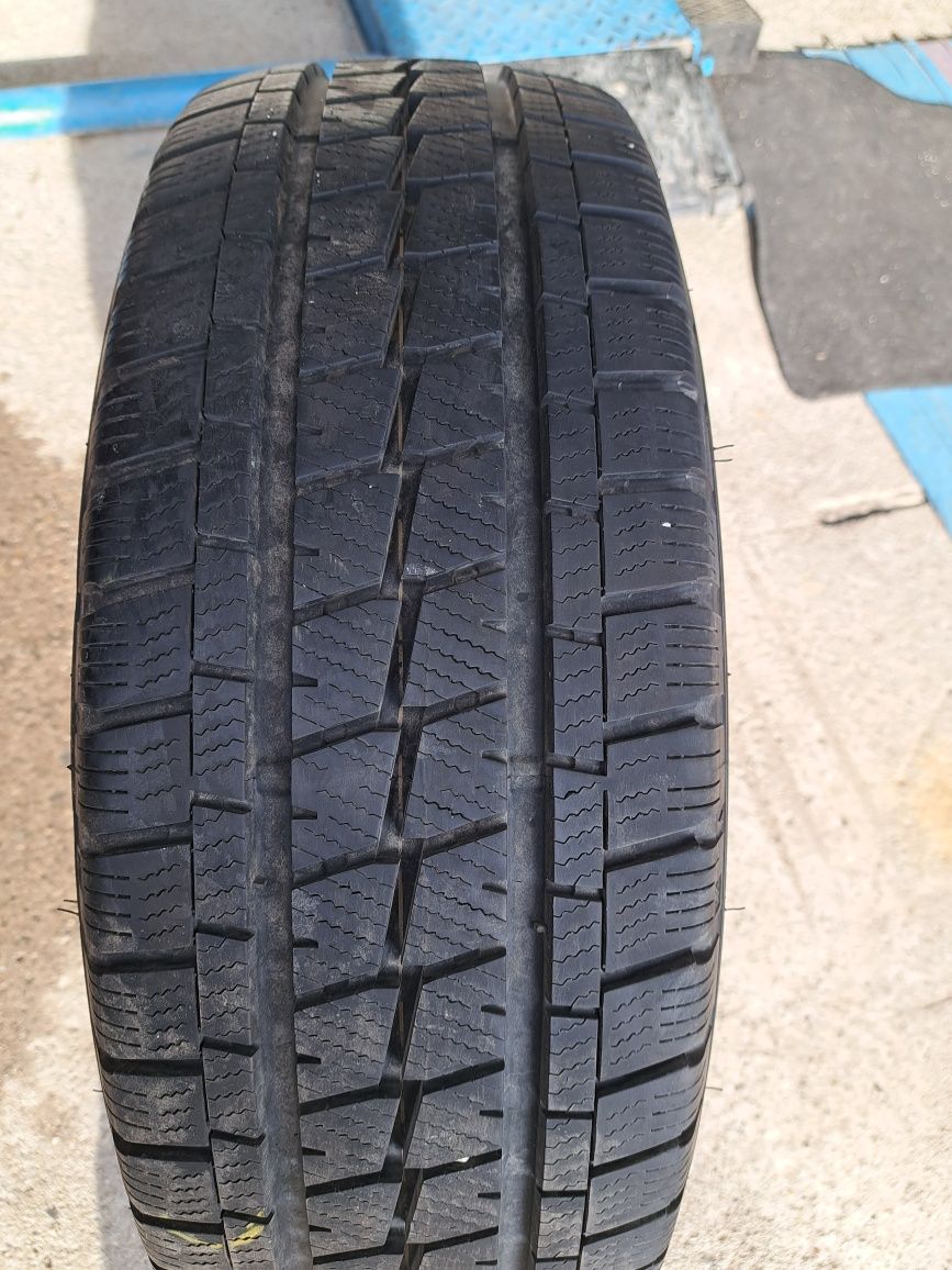 Opona zimowa dostawcza 215/65 R16C Falken Euro all season