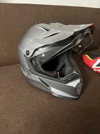 Kask LS2 Pioneer EVO