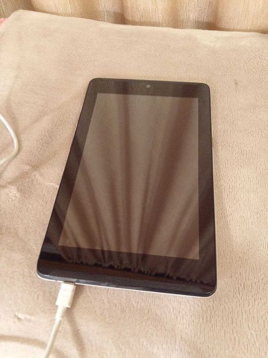 Планшет Asus Fonepad 7 3G 8GB