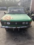 Fiat 125p w całości na części